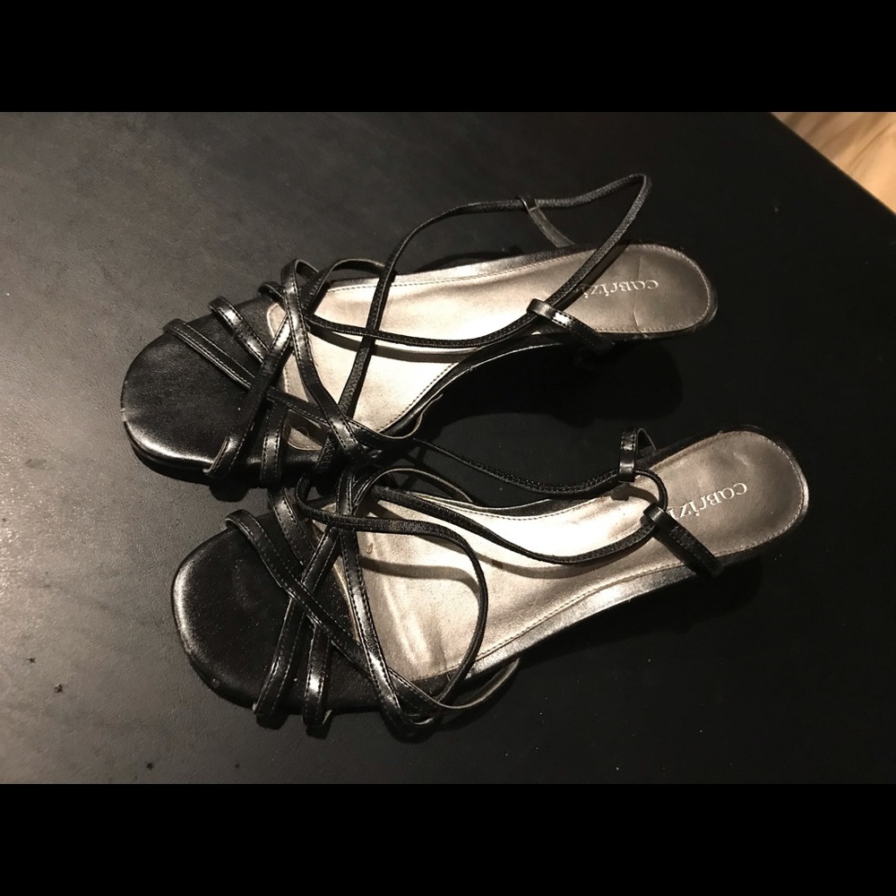 Dress shoes